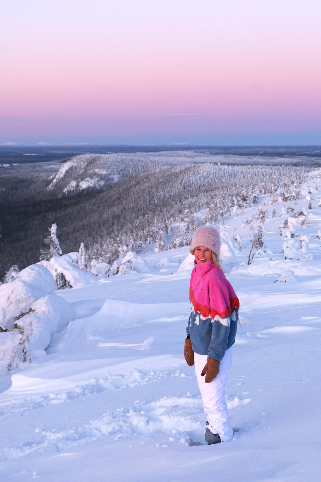 What to Wear in Lapland for a Winter Holiday: A Complete Guide